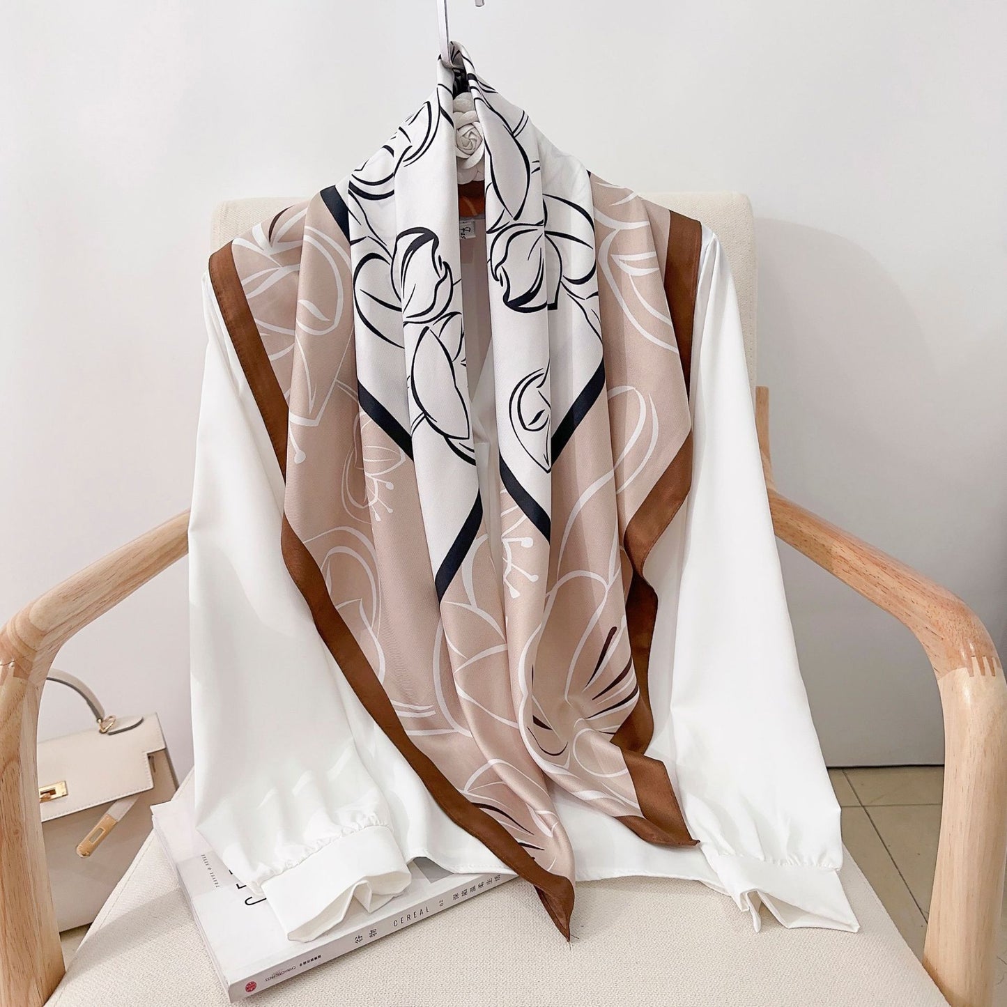 Fashion Gorgeous Printing Mesh Red Style Contrast Color Silky Scarf